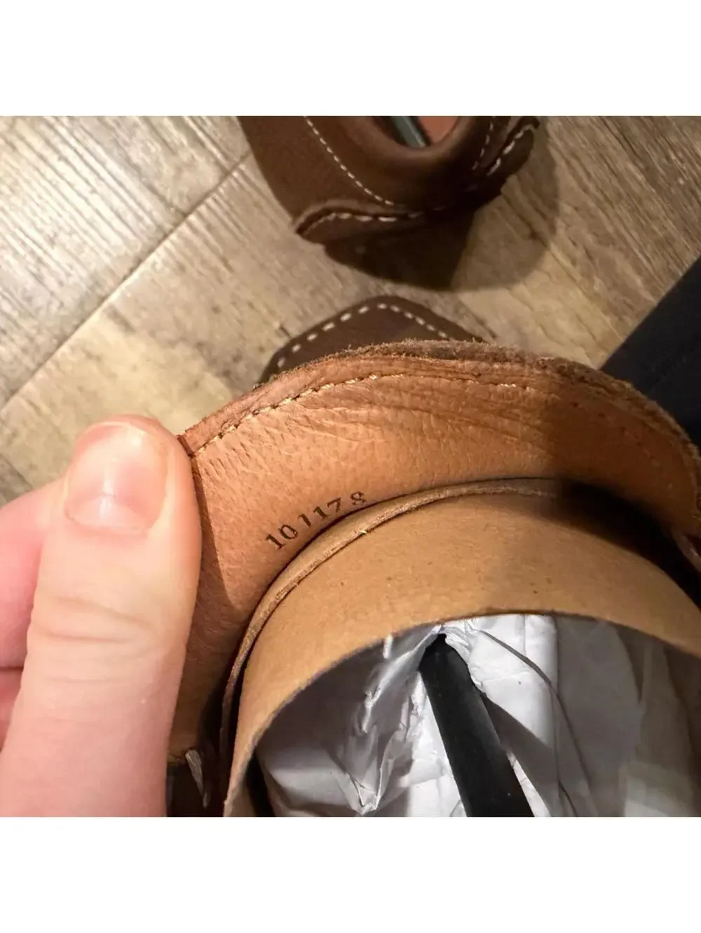 N/A stylish brown